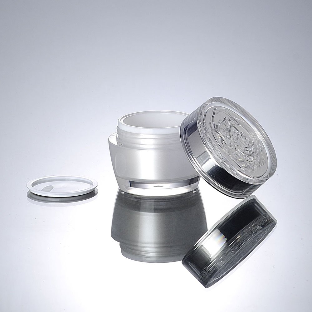 50G Pearl White Acrylic/Plasti - đánh giá và giá Essence Serum Toner